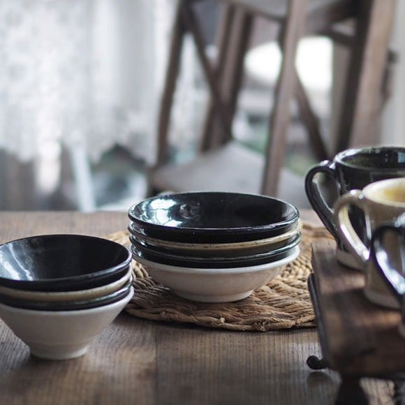 Heuge Rice Bowl – Oribe (Mino-keramik fra Japan)