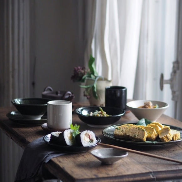 Heuge Rice Bowl – Oribe (Mino-keramik fra Japan)