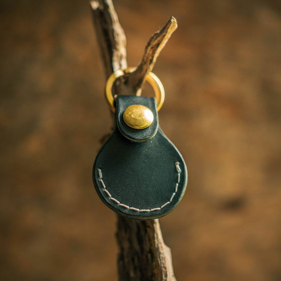 Leather Air Tag Keyring - Snedkerværktøj