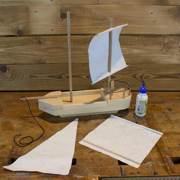 Piratskib Byggesæt i Lindetræ - Snedkerværktøj