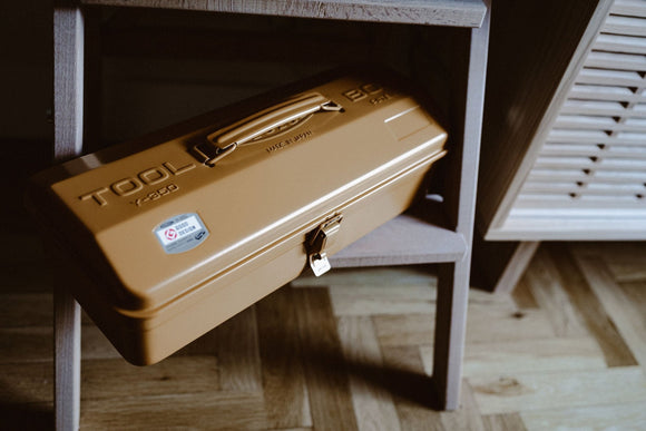 TOYO Steel Værktøjskasse Y - 350 – Mustard (Special Edition · Made in Japan) - Snedkerværktøj